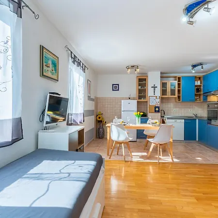 Kristian Appartement Cres