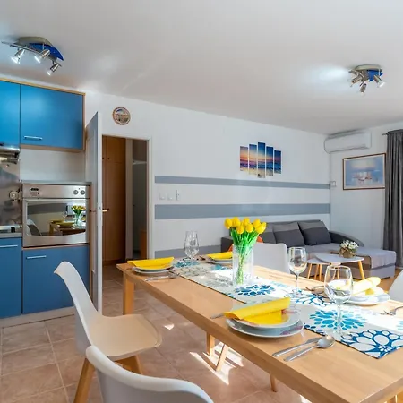 Kristian Appartement *