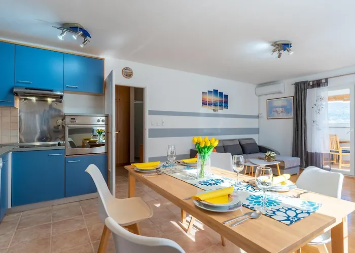 Kristian Апартаменты *